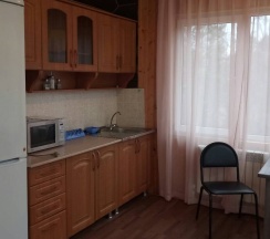 Деревянный коттедж с односпальными кроватями на 10 мест в Лежневская лагуна