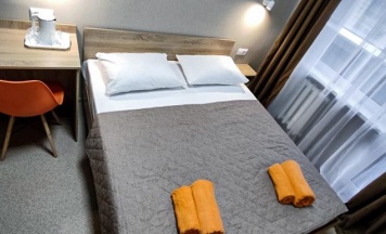 Номер улучшенный эконом с 1 двуспальной кроватью в Smart Hotel KDO