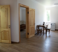 Улучшенный четырёхместный номер в Архыз Триумф