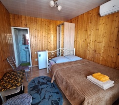 Двухместный номер Standard с красивым видом из окна двуспальная кровать в У дяди Володи