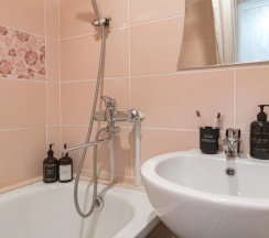 Апартаменты c 1 комнатой с балконом в Черноярская жемчужина