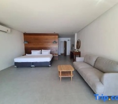 Люкс Deluxe oceanfront в Rattana Pura Beach Resort