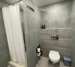Апартаменты шестиместные в White hill