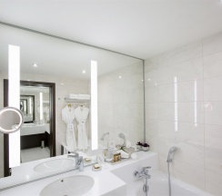 Клубный номер в Sheratonplaza Ufa Congress Hotel