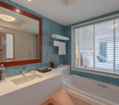 Трёхместный номер Super deluxe в Diamond Cliff Resort & Spa, Patong Beach