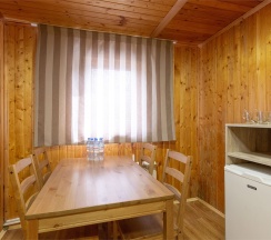 Семейный домик №1 в Allure Lodge