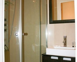 Номер Business в Cromwell Crown Hotel