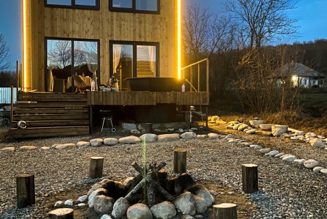 Нижегородская: Коттедж Любовь и Горы