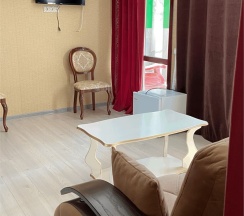 Люкс с балконом в Золотой лотос