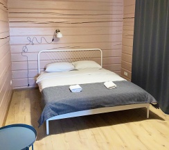 Дом с мангальной зоной в Бобровое