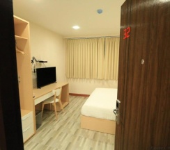 Двухместный номер Standard двуспальная кровать в Favori Hostel Bangkok Surawong