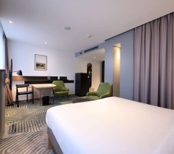 Двухместный номер Superior двуспальная кровать в Mercure Warszawa Grand