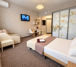 Номер комфорт в Long House