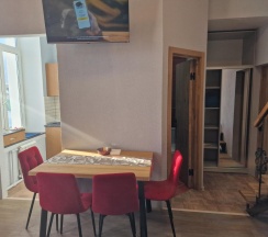 4-местный номер комфорт №9 в Наш