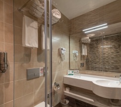 Двухместный номер Classic двуспальная кровать в Hayasa Hotel Yerevan