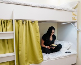 Кровать в общем номере (женский номер) в Sunny hostel