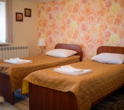 Двухместный номер с 2 односпальными кроватями в Вояж