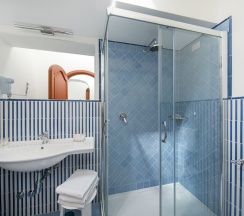 Семейный номер Standard с видом на море в Hotel Pupetto