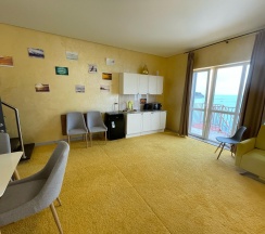 Апартаменты-студия, 75 м², 4 этаж в Русское море