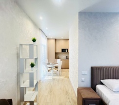 Студия 30 Е в San-Marino