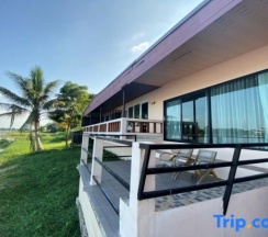 Номер Deluxe в Techno Riverview Resort