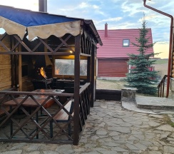 Стандартный номер КОМФОРТ в У реки 44