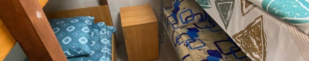 Кровать в общем номере c 2 двухъярусными кроватями (удобства на этаже) №1 в Хостел
