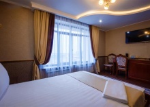 Двухместный люкс двуспальная кровать в Salut Hotel Almaty