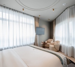 Супериор в Palmira Art