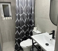 Семейный номер 4+4 (для 8-х гостей) в Snow Peaks