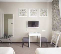 Улучшенный  двухместный номер с 2 отдельными или 1 кроватью в Jazzclub