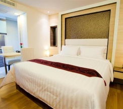 Двухместный люкс Deluxe с видом на город двуспальная кровать в iCheck inn Residences Sukhumvit 20