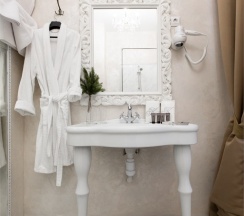 НОМЕР ПОЛУЛЮКС в The Kempf