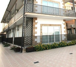 101 - Трехместный номер с террасой в Азов Инн