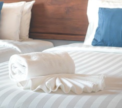 Номер Superior с балконом и с видом на бассейн в Savotel