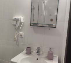 Улучшенный двухместный номер с 1 кроватью в Moscow Point-Red October