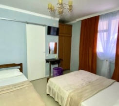 3- местный номер Супериор с балконом в Петрович