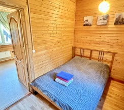 Одноэтажный коттедж Дом Лисицы на 6 гостей в Командор