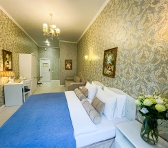 Бизнес с кондиционером (до 4-х человек, Джуниор Сюит) в Catherine Art Hotel