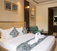 Номер Premium с балконом в Hotel Dream Inn