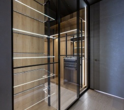 DELUX – 492Б, панорамное окно в Gosh.rent