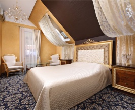 ЛЮКС МАНСАРДНЫЙ (№8) в Dombai Palace