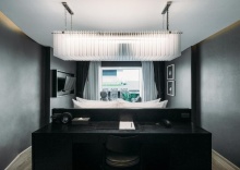 Двухместный номер with Bathtub Ozone Hall двуспальная кровать в foto Hotel Phuket