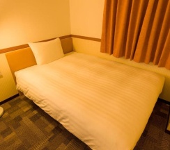 Номер Standard в Toyoko Inn Okinawa Naha Omoromachi Ekimae