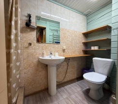 Коттедж Малый Дом в Времена Года