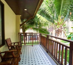 Двухместное шале Seaside Wing Deluxe двуспальная кровать в Kacha Resort and Spa Koh Chang