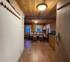 Терем в Времена Года