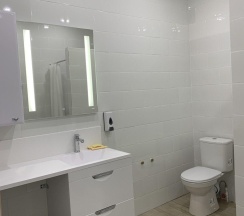 Номер стандарт с 1 двуспальной кроватью и диваном в Grand Oasis