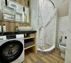 2-комнатные апартаменты улучшенные в Sun City Apartment (Сан Сити Апартмент) на улице Кубанская