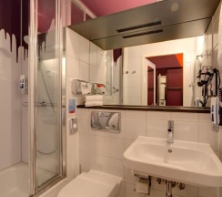 Семейный номер Standard в MEININGER Hotel Leipzig Hauptbahnhof